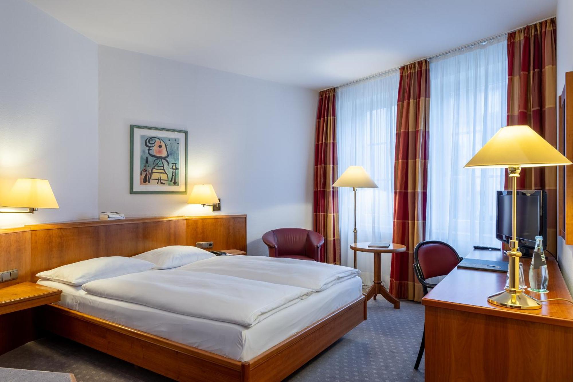 Hotel Alma Am Anger Erfurt Extérieur photo