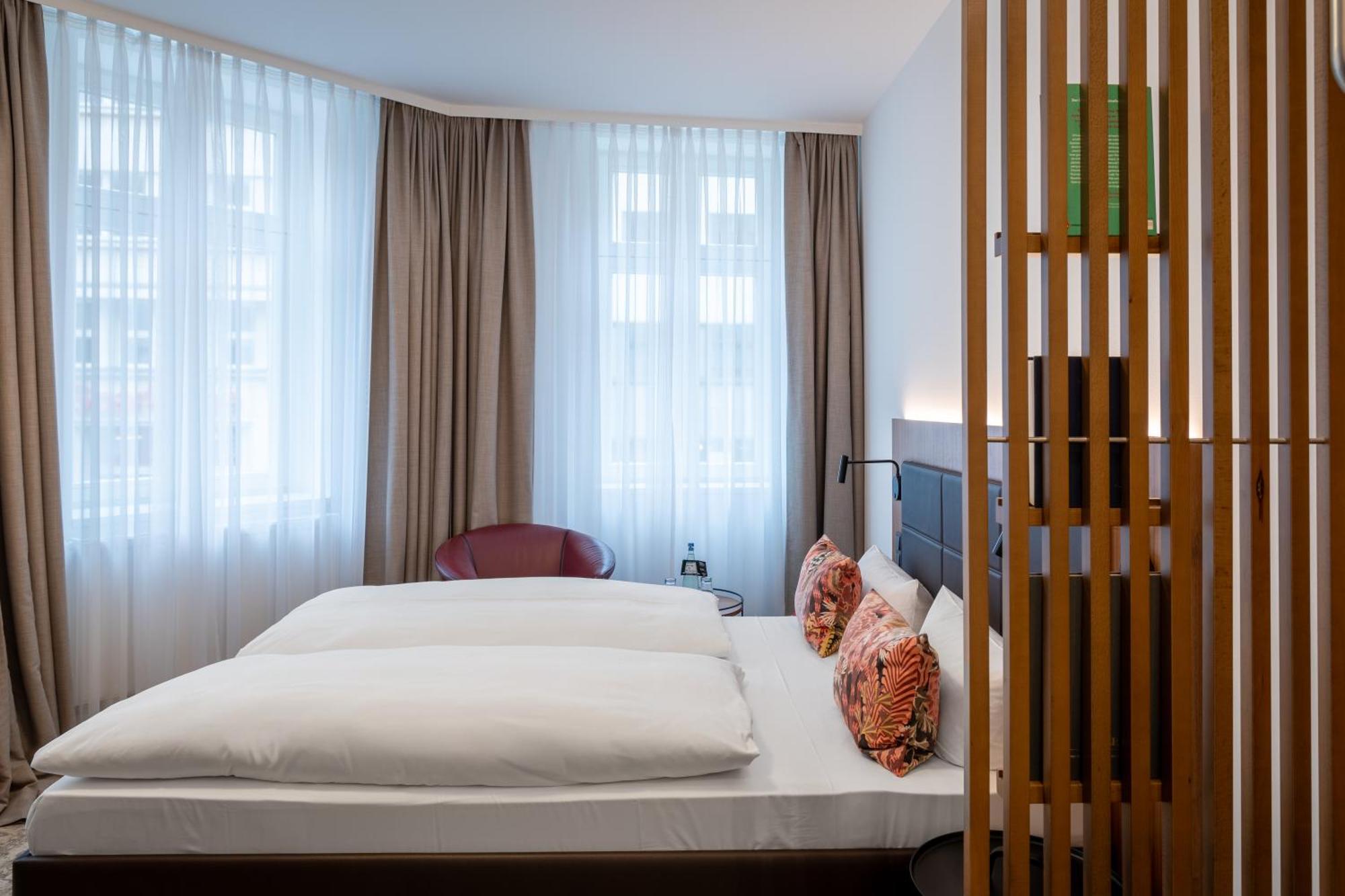 Hotel Alma Am Anger Erfurt Extérieur photo